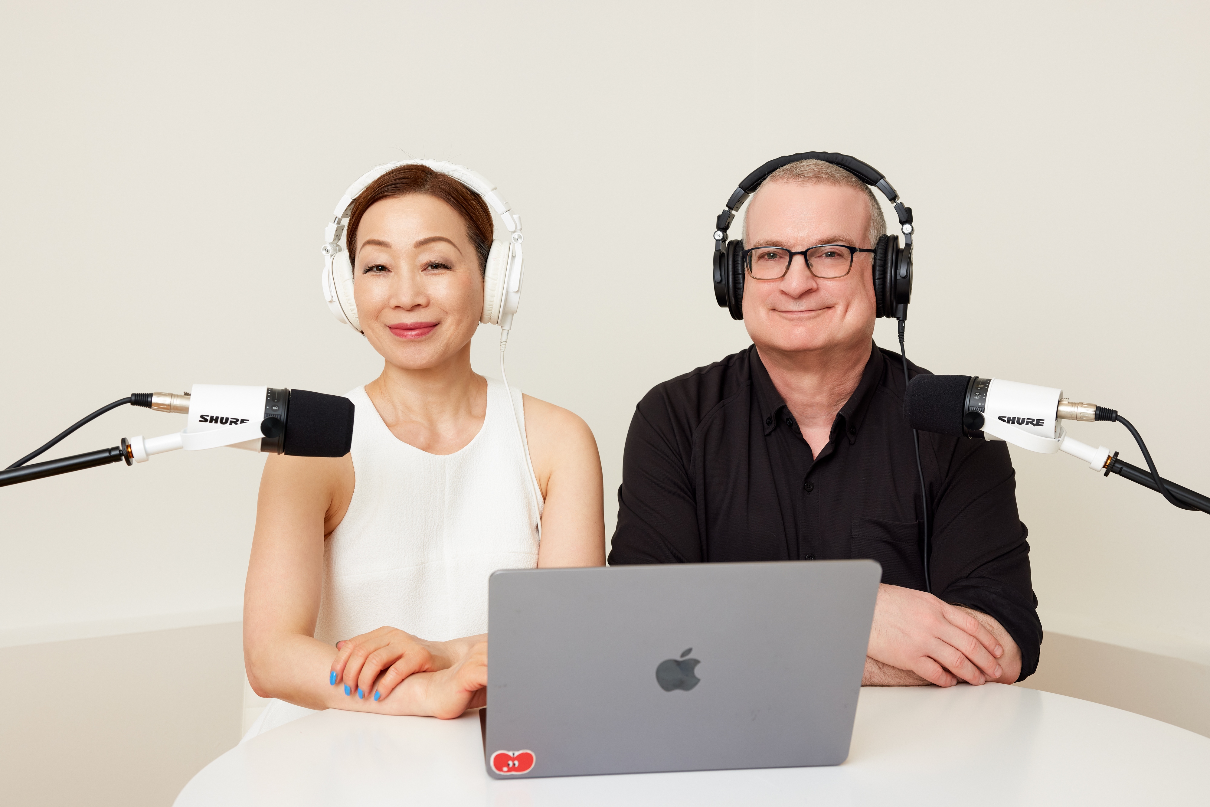 Hospitality Forward Podcast Presented by Hanna Lee Communications